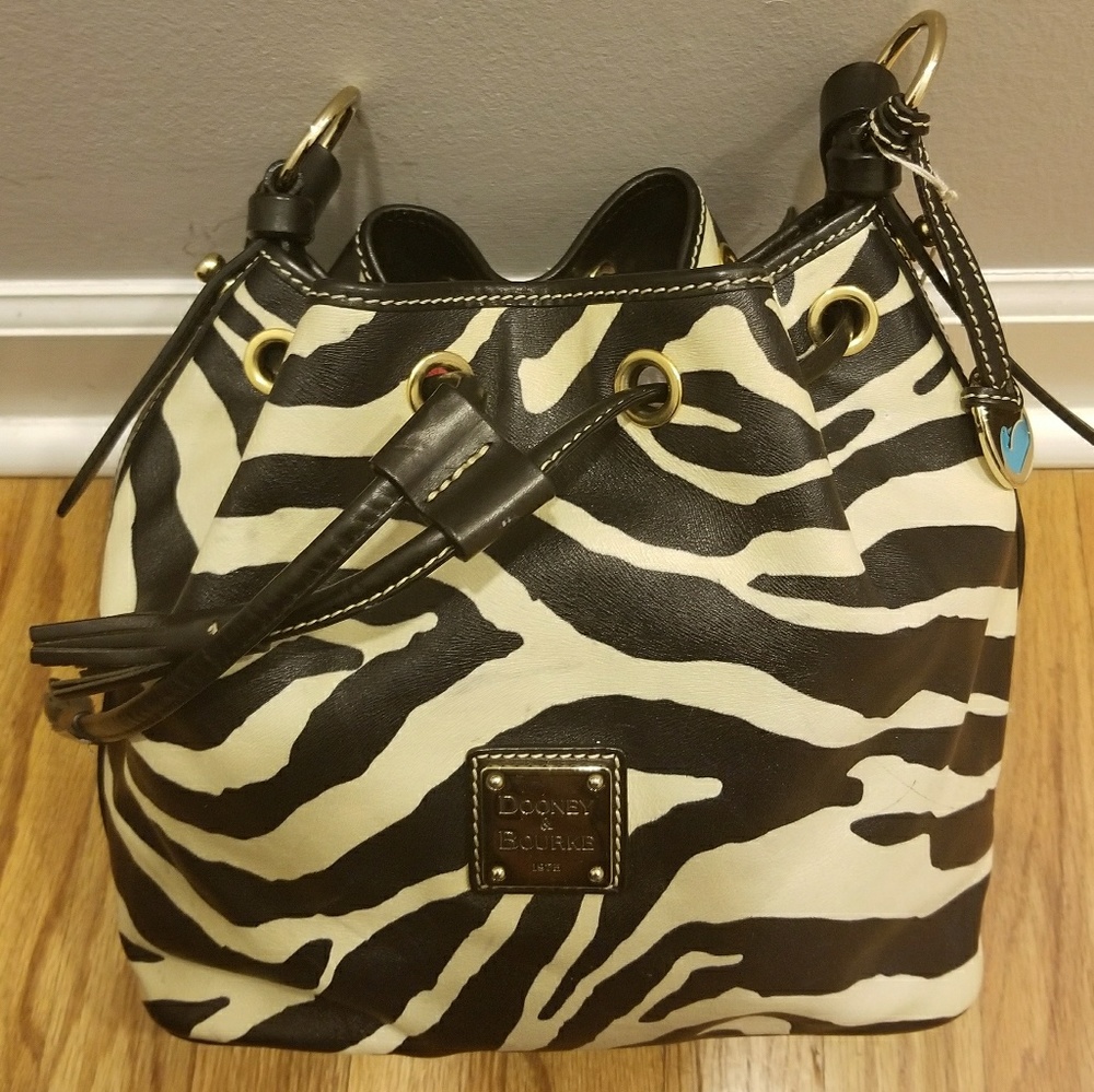 Dooney & Bourke